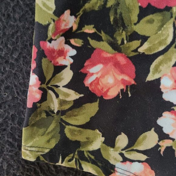 Maxine Nichols Womens Top Multi-Color Size Large Polyester Blend Pullover Stretc - Picture 10 of 12